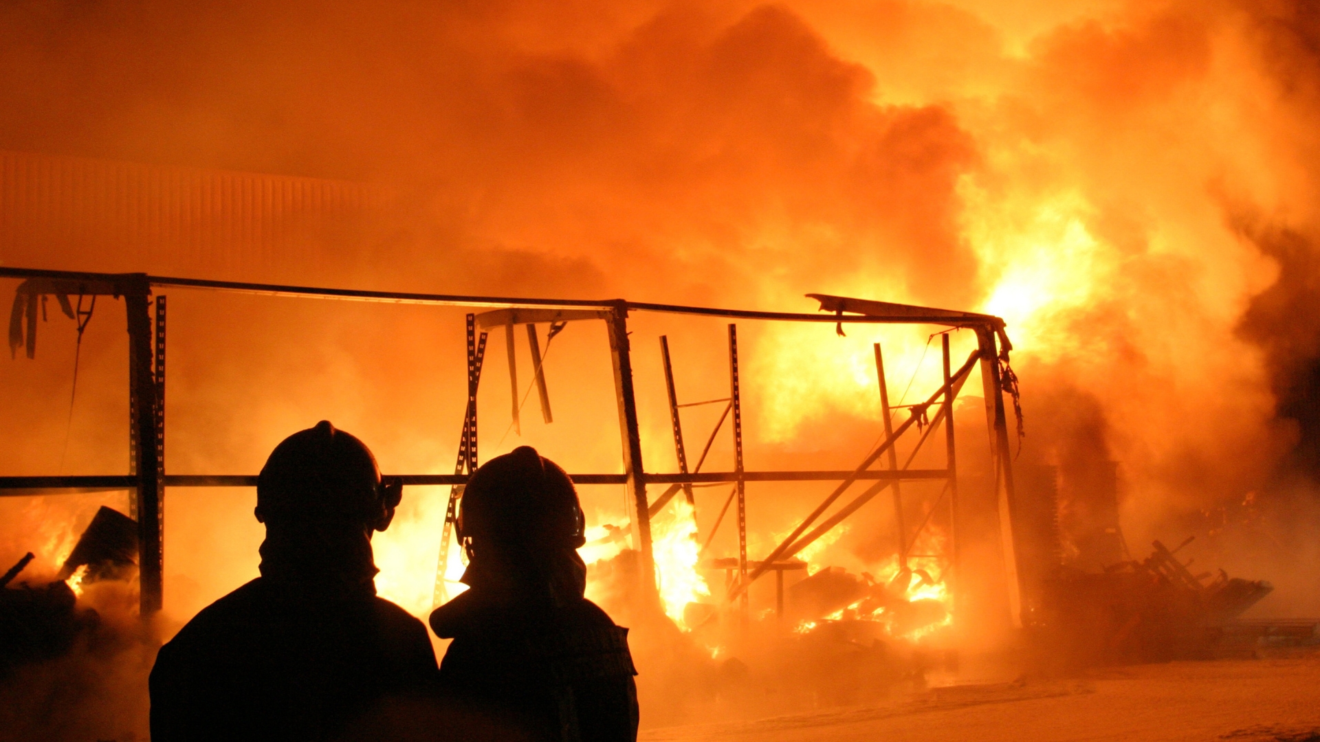Professzionális tűzvédelmi ellenőrzés, tanácsadás és megoldások
